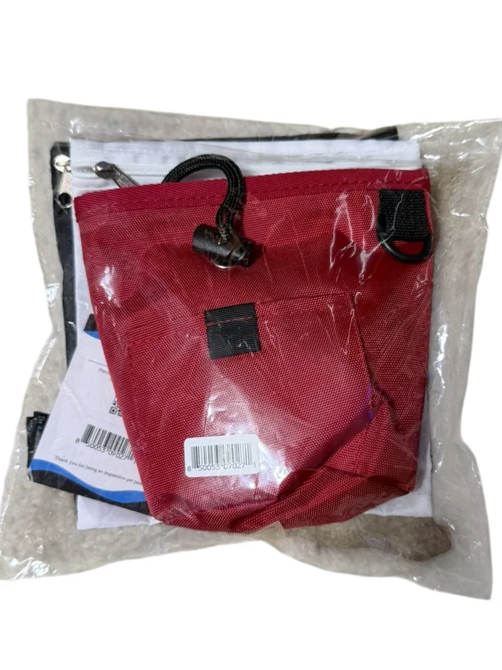 Dog/Treat Pouch/Great for Dog Training/Sling-style strap & non-slip belt/Red